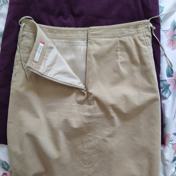 Lot of 2 High Waisted A Line Skirts Purple Beige - Picture 3 of 9